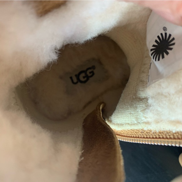 UGG Baby Girl RAMONA Boot CHESTNUT Suede INFANT Size 2/3 Small 6-12 Months - Picture 10 of 12